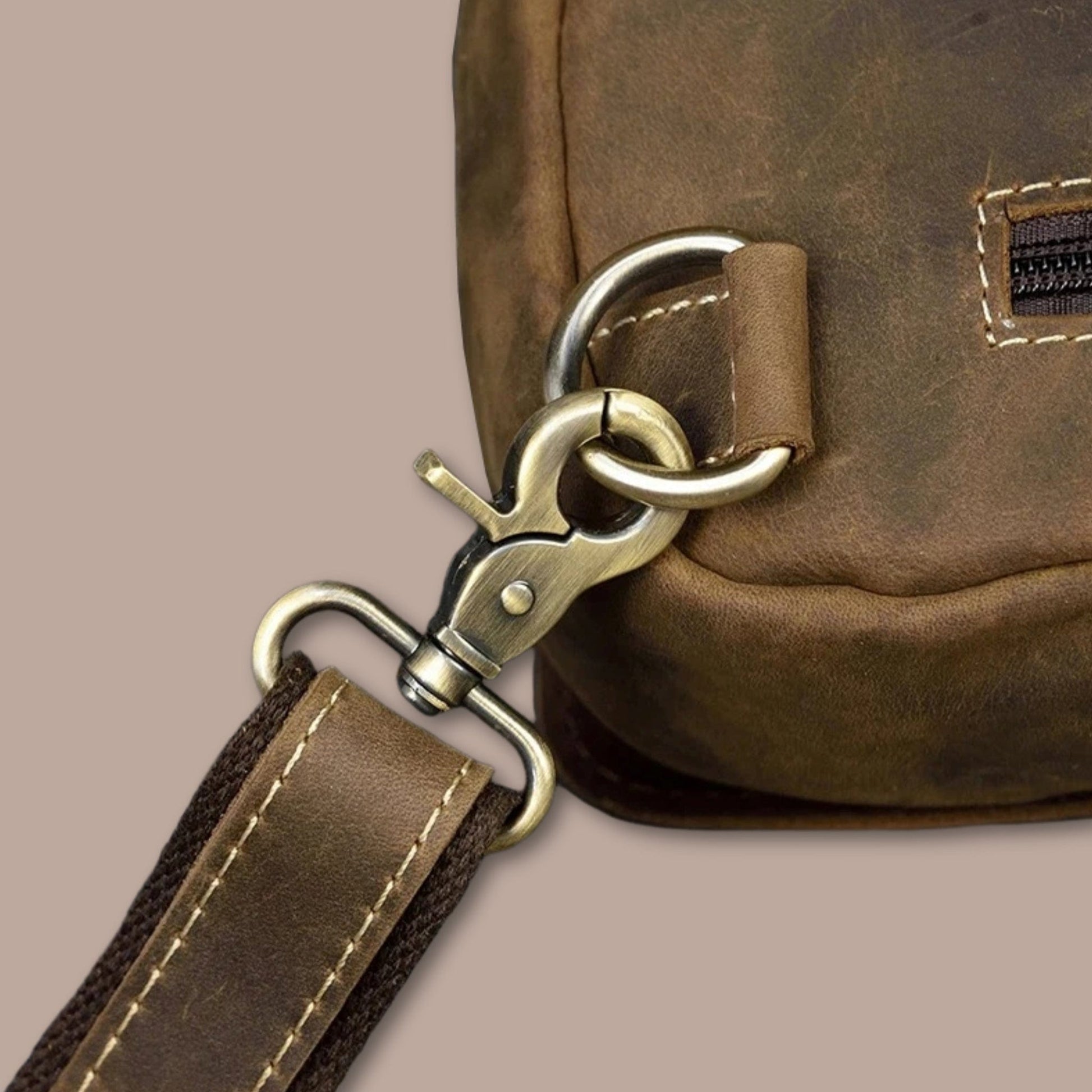 sacoche homme retro 17.5cm x 32cm x 6.5cm