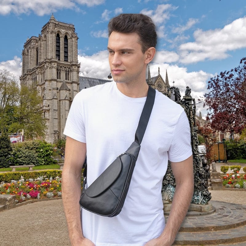 petite sacoche bandouliere homme cuir Marron Foncé / 15cm x 29.5cm x 3.2cm