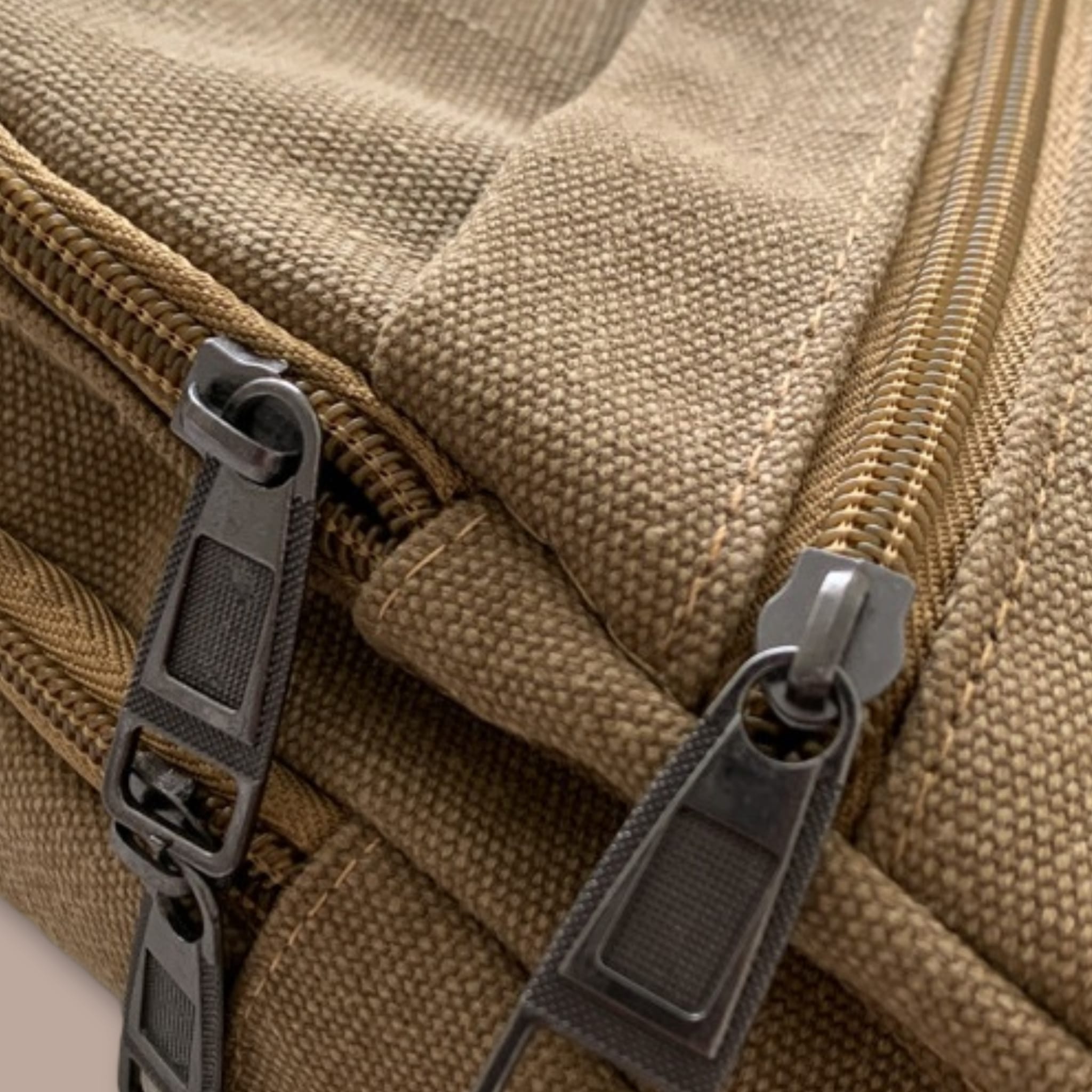Sac de Poitrine Homme en Toile | Imperméable & Multi-Poches