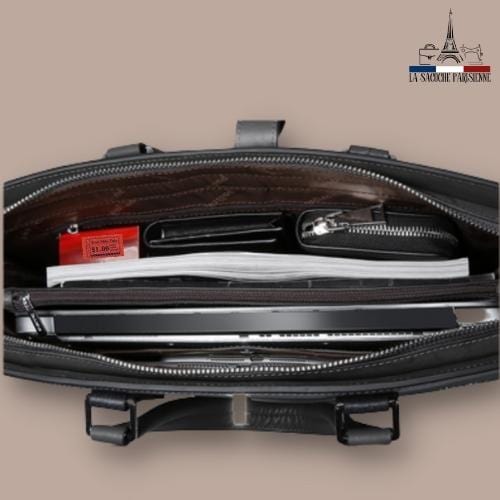 Sacoche homme noire ouverte, compartiments organisés, contenant documents et accessoires